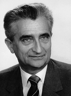 Huszár István (1927–2010) közgazdász, politikus, országgyűlési képviselő, a KSH elnöke