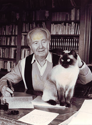115 éve született Robert Merle (1908–2004) Goncourt-díjas francia író
