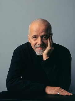 75 éve született Paulo Coelho brazil író