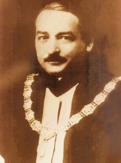 Krisztics Sándor (1890–1966) könyvtáros, bibliográfus, egyetemi tanár