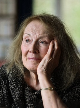 A francia Annie Ernaux nyerte 2022-ben az irodalmi Nobel-díjat