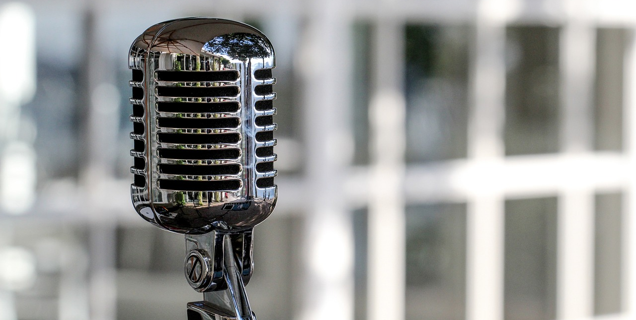 A Hetedik Irodalmi Folyóirat pódiumbeszélgetése